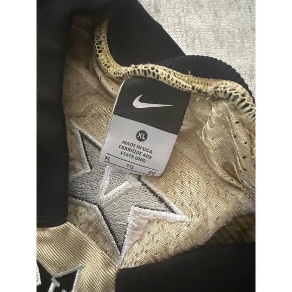 Vanderbilt Game Worn Football Jersey. #18  Dexter Daniels - Picture 4 of 7